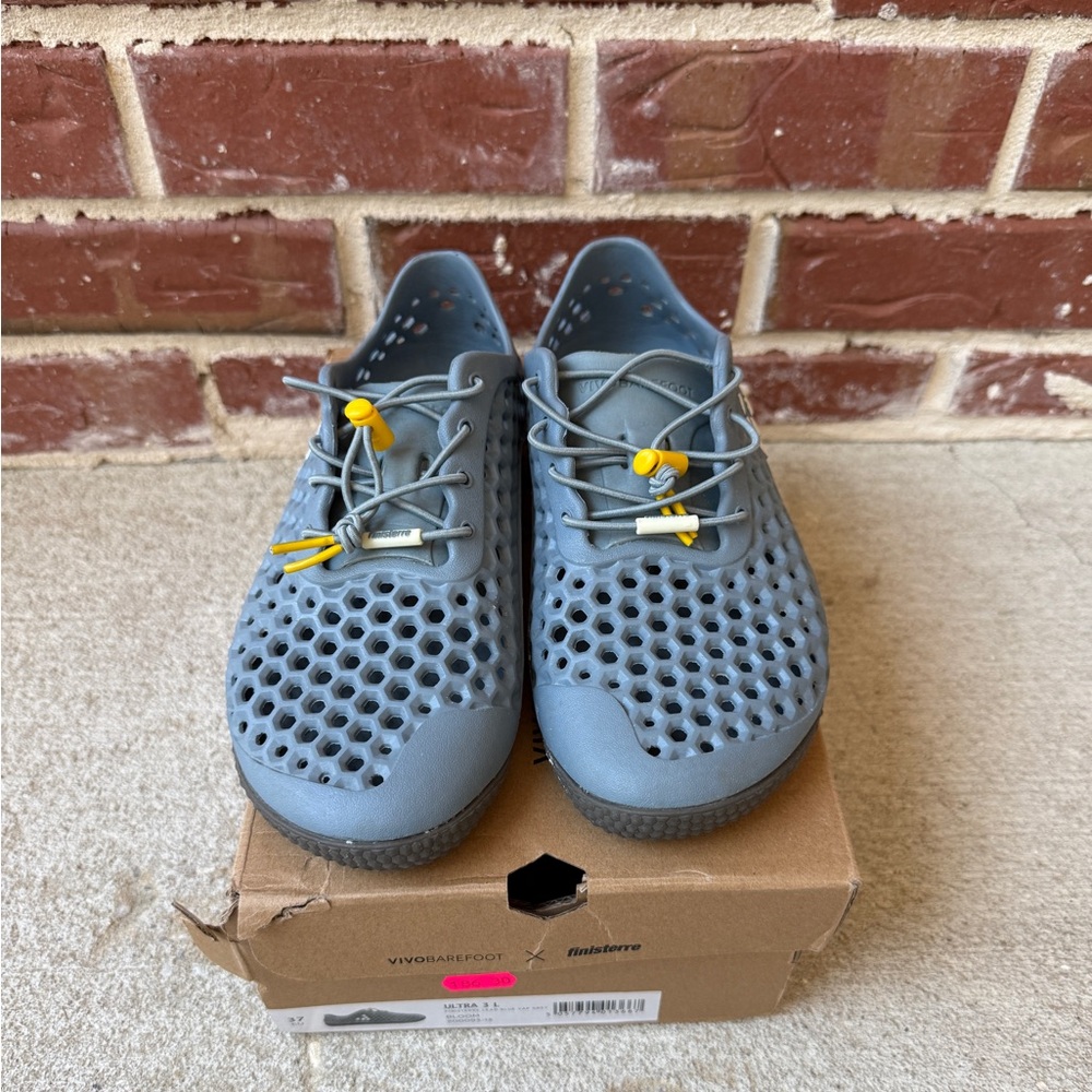 Vivo Barefoot Women's Ultra 3 Water Shoes US 6 EU 37